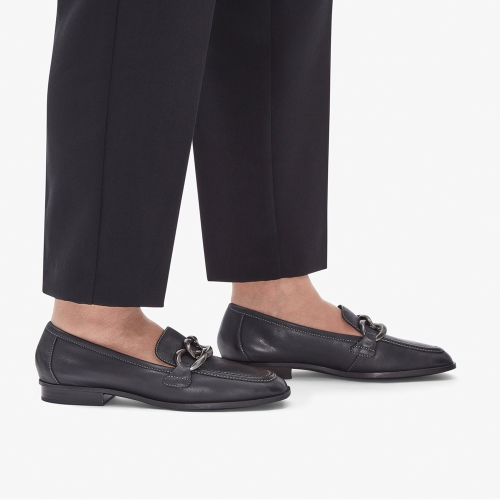 Clarks Sarafyna Iris Black Leather Chain Loafer Wide Width Comfort Dress Casual